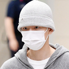 【PHOTO】EXO ベクヒョン、海外スケジュールを終えて帰国…ラフなファッション