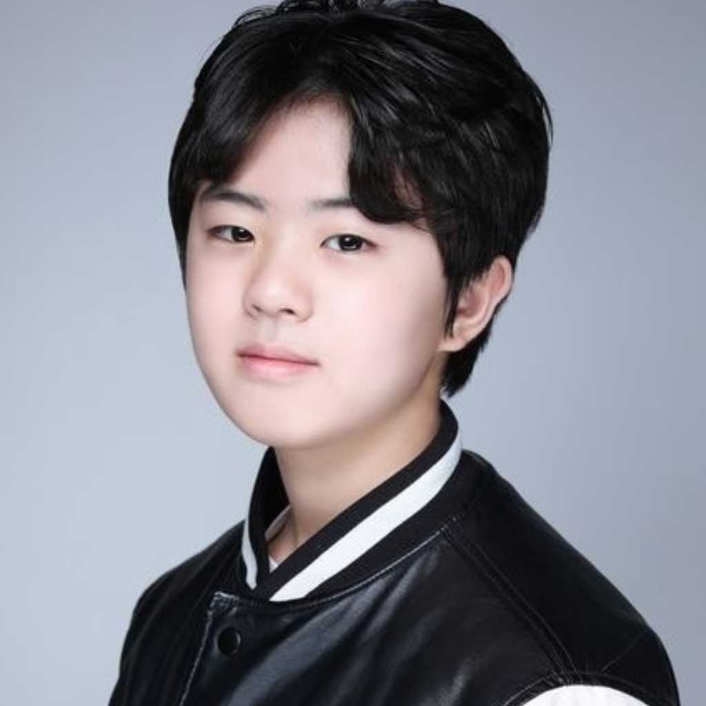 親子で芸能界へ！俳優キム・ジョンテ、小学6年生の息子とともに新たな事務所に所属