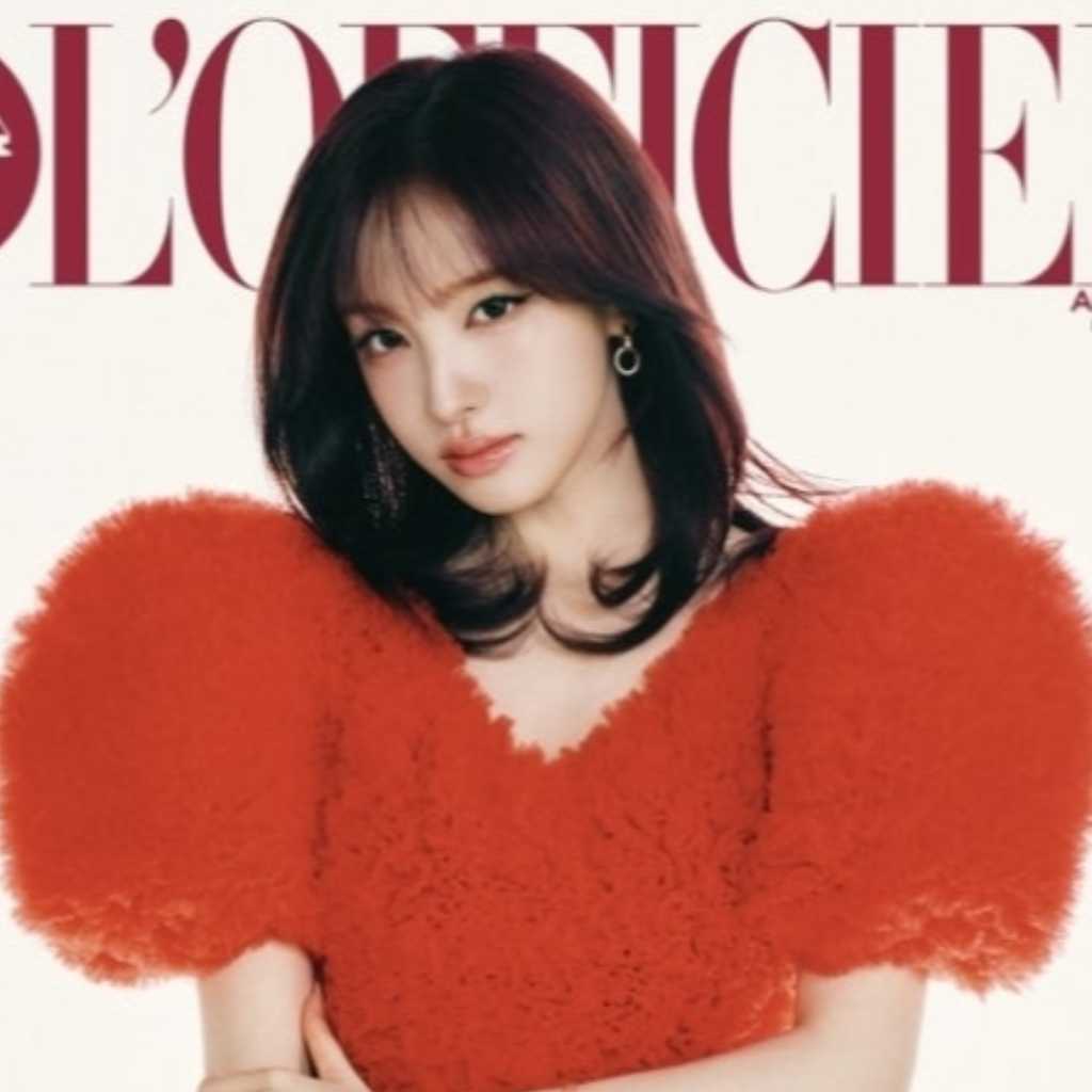 IVE リズ、シンガポールのファッション誌に登場！美しすぎるビジュアルに注目