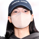 【PHOTO】BLACKPINK リサ＆ロゼ＆ジス、ワールドツアーのためインドネシアに出国（動画あり）