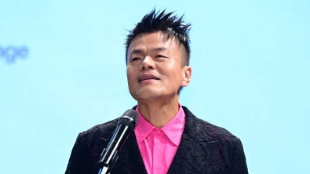 パク・ジニョン、大統領直属機関で報酬なしに活動と説明も…“月20万円”の疑惑にコメント