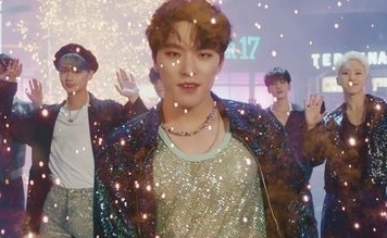 Seventeen タイトル曲 World Mv予告映像第2弾を公開 華やかな花火とエネルギッシュなパフォーマンス Kstyle