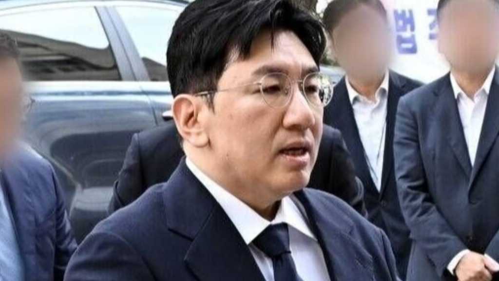 HYBE バン・シヒョク議長に対する2度目の逮捕状を請求も…検察が再び差し戻し