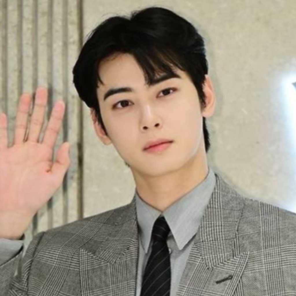 ASTRO チャウヌの入隊後…事務所がファンに呼びかけ「手紙などの郵送は控えて」
