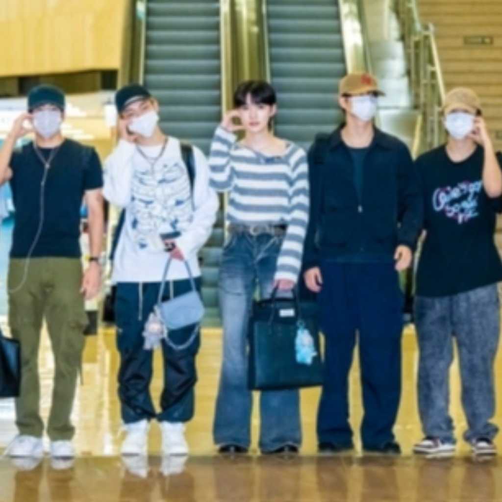 【PHOTO】THE BOYZ「ショー 音楽中心 in JAPAN」のため日本へ…ハートポーズで挨拶