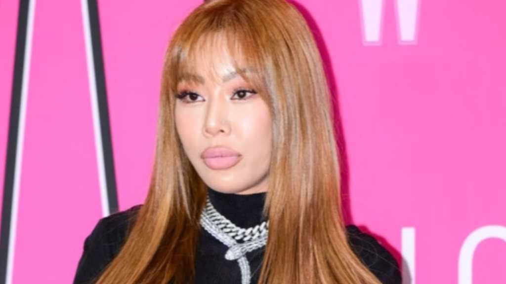 Jessi、知人によるファン暴行事件後初のカムバックを予告…ティーザー映像が公開