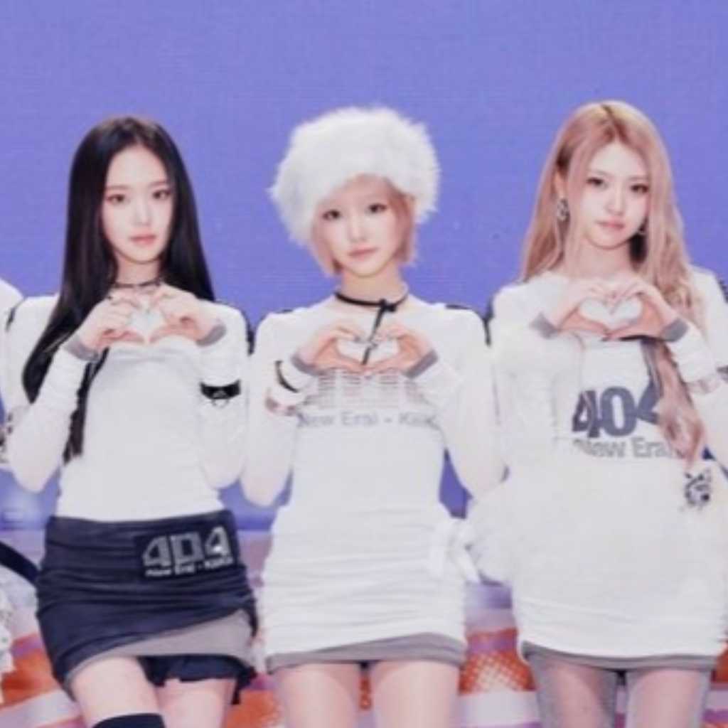 KiiiKiii、新曲「404(New Era)」が各チャートを席巻!グローバルな人気を証明