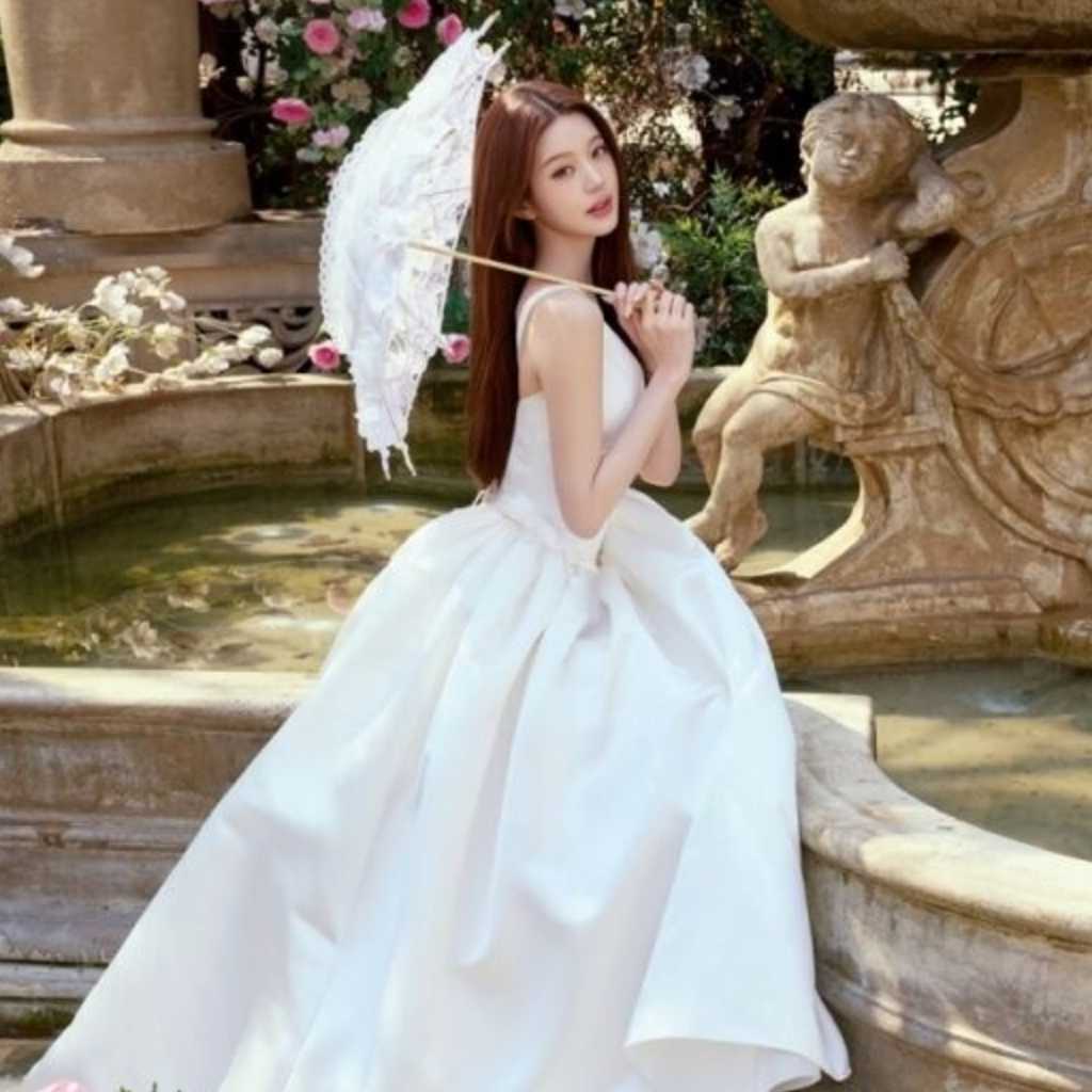 IVE ウォニョン、お姫様のようなドレス姿を披露…ロマンチックな雰囲気に釘付け