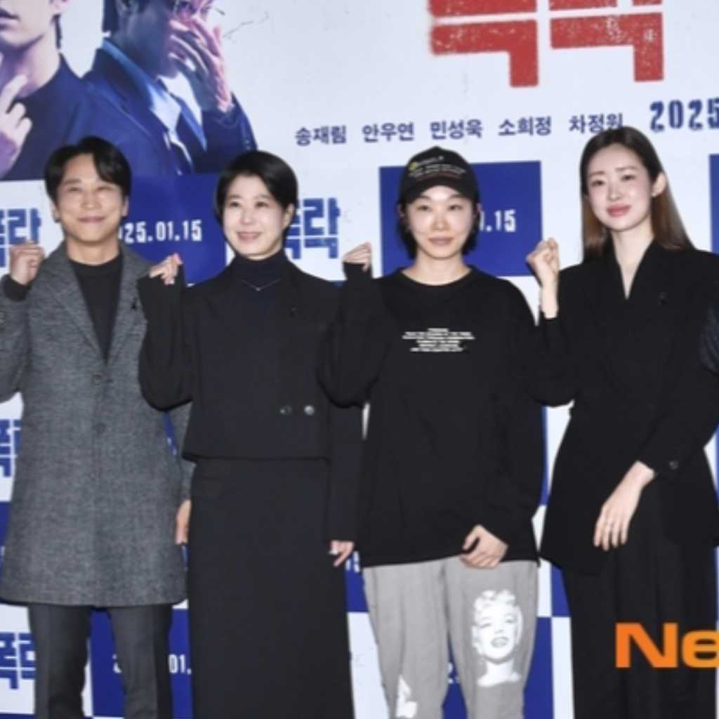 【PHOTO】アン・ウヨン＆ミン・ソンウクら、映画「暴落」記者懇談会に出席…ソン・ジェリムさんを思い監督が涙