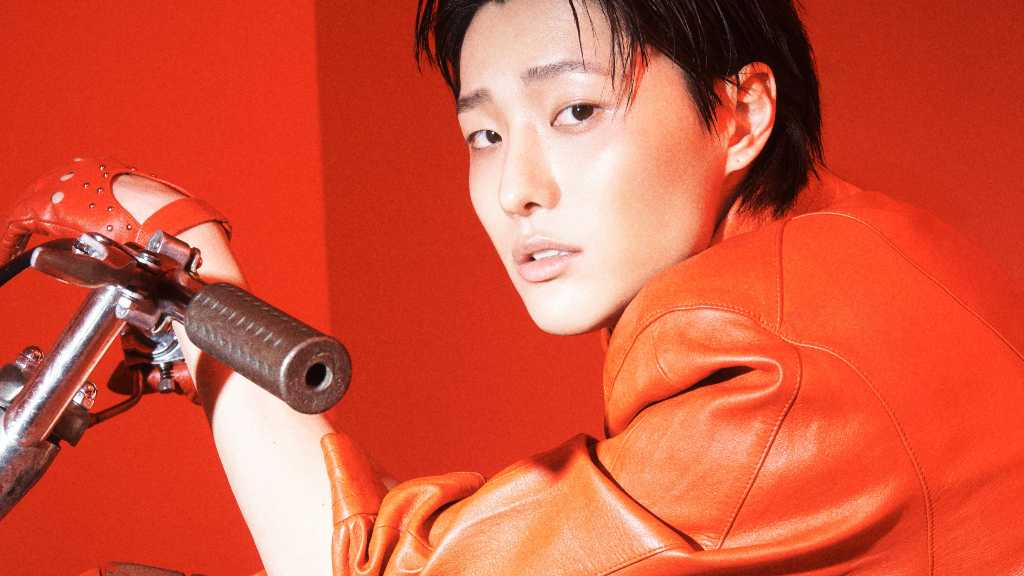 チョ・スンヨン、1stフルアルバム「Archive․ 1」コンセプトフォト第1弾を公開