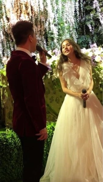 Bigbangのsol 結婚式で妻ミン ヒョリンに Eyes Nose Lips を熱唱