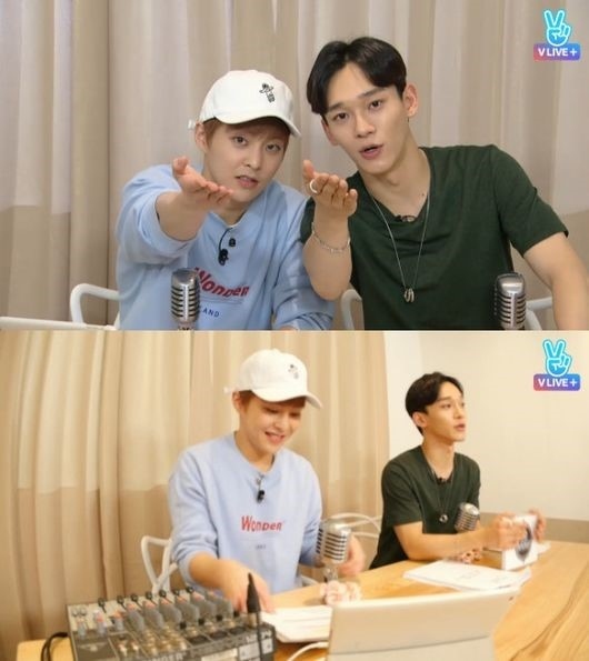 Exo シウミン チェン ファンのためにカラオケとラジオを披露 マンダリンキム兄弟 Kstyle