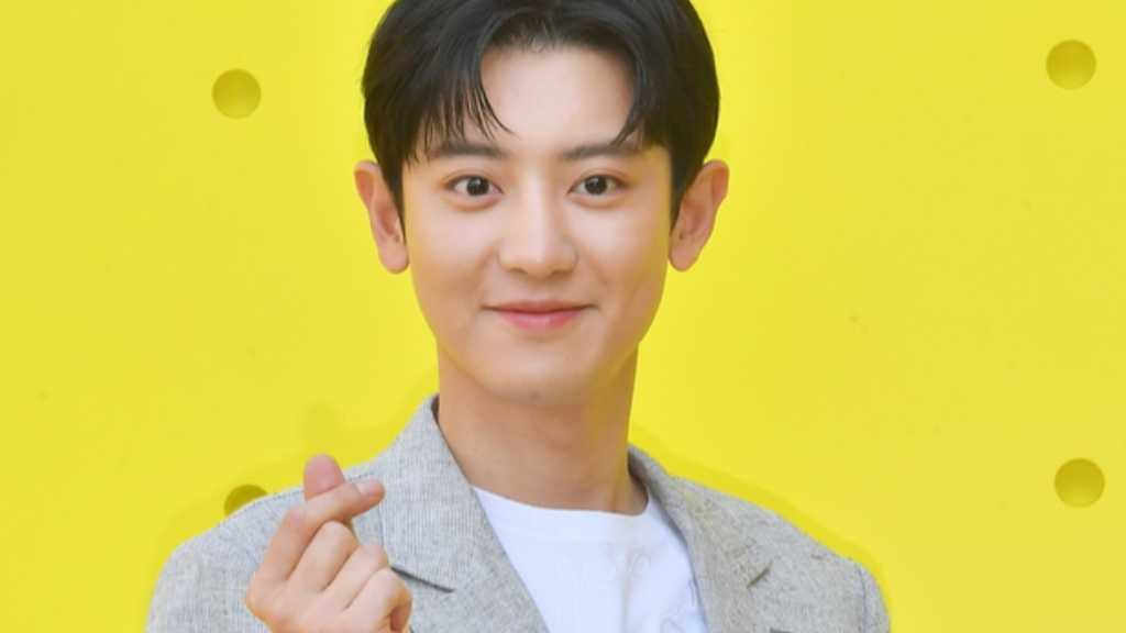 EXO チャンヨル、約1年ぶりにカムバック！2ndミニアルバム「Upside Down」を8月25日にリリース
