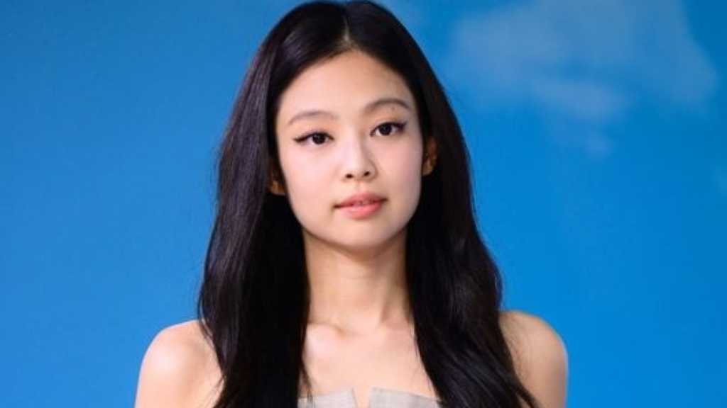 BLACKPINK ジェニー、意味深なメッセージ？SNS投稿に注目集まる「いつかはすべてが理解されるだろう」