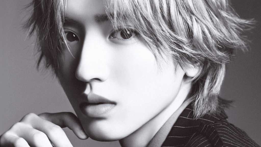 なにわ男子 道枝駿佑、韓国の人気カメラマンが撮りおろし！クールで特別なビジュアルを披露