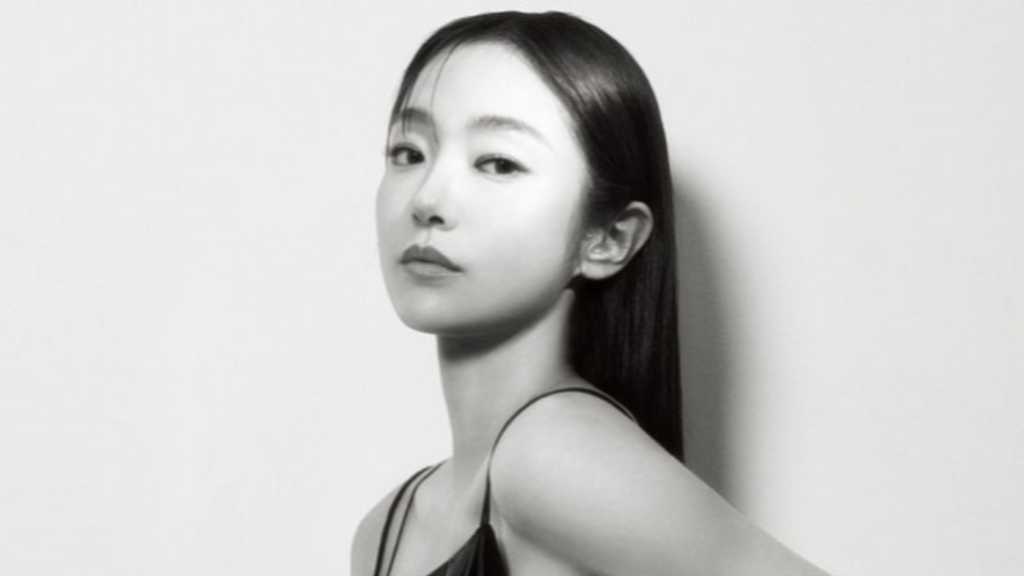 キム・ヘジュン、落ち着いた雰囲気の中で洗練されたカリスマ性を披露