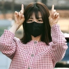 【PHOTO】パク・ハソン、ラジオ番組の収録に参加…キュートなポーズ（動画あり）