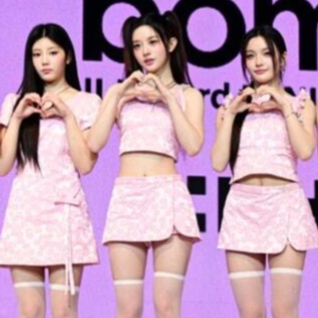 ILLITの所属事務所、NewJeansのファンコミュニティに1億ウォン規模の損害賠償訴訟…運営者は未成年