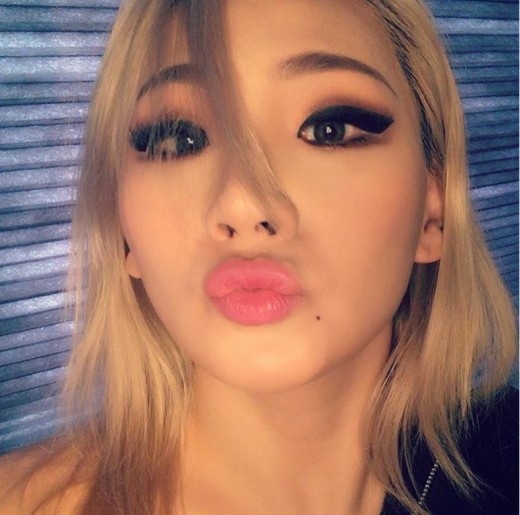 元2ne1のcl セルフショットで絶頂の美貌を見せる 魅力的な唇 Kstyle