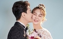 歌手ユン・テファ、3月26日に結婚！ラブラブな雰囲気のウエディング写真を公開…恋人から頬にキスも