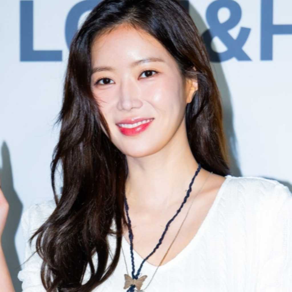 【PHOTO】イム・スヒャン、Truedy＆元野球選手イ・デウン夫婦ら「ソウルファッションウィーク」に出席
