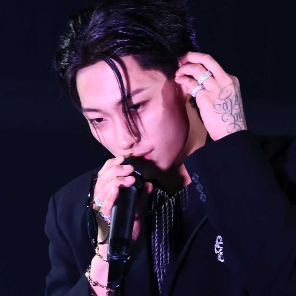 【PHOTO】Royal44「Kstyle PARTY」2日目にカリスマ性あふれる姿で登場！「SHOW ME THE MONEY 12」で話題の楽曲も