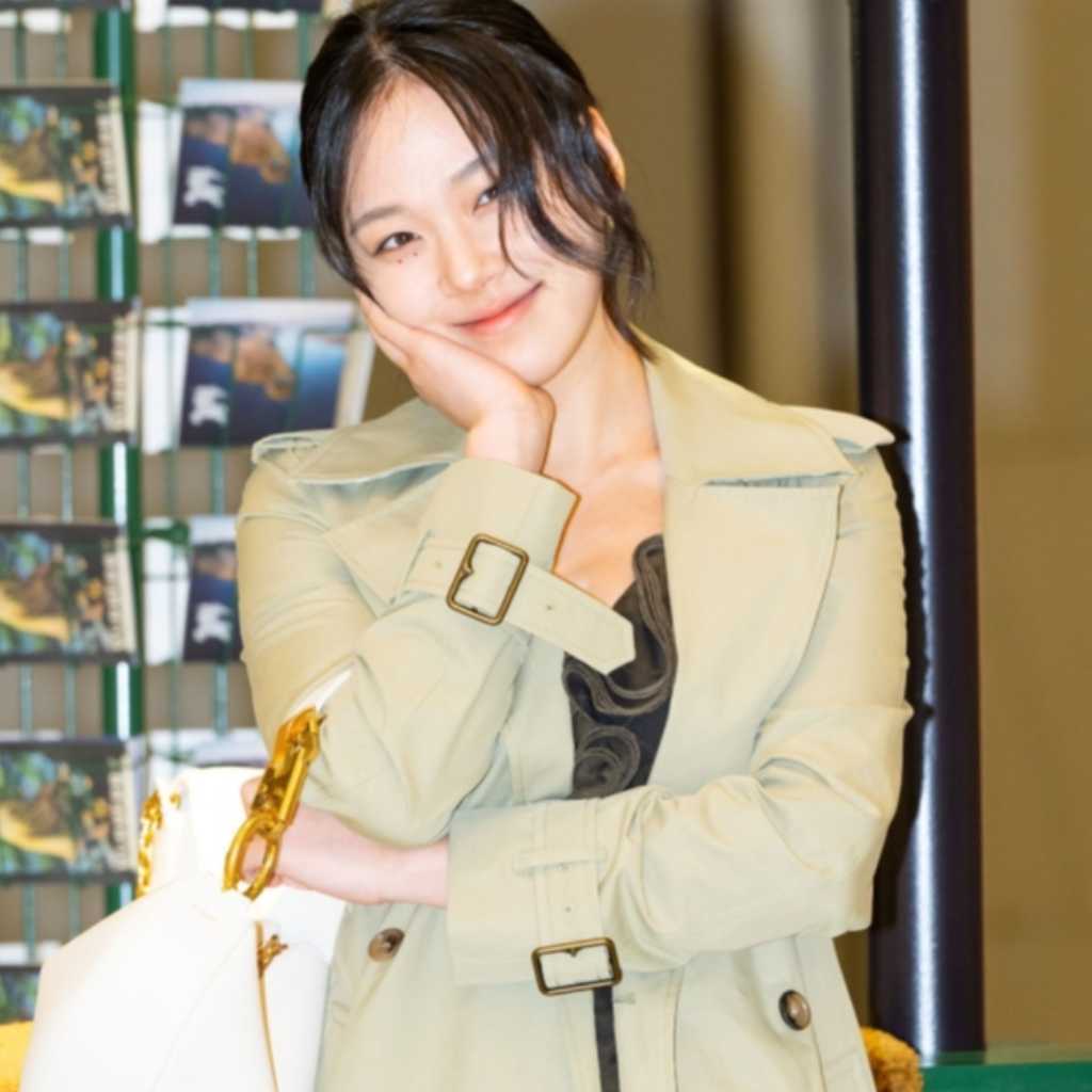 【PHOTO】BIBI＆チュ・ウジェ＆ノ・ジョンウィ、ブランド「BURBERRY」のイベントに出席