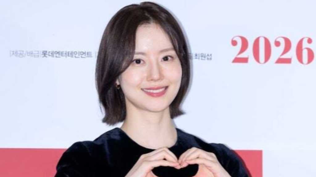 “結婚を電撃発表”ムン・チェウォン、妊娠報道めぐり所属事務所がコメント