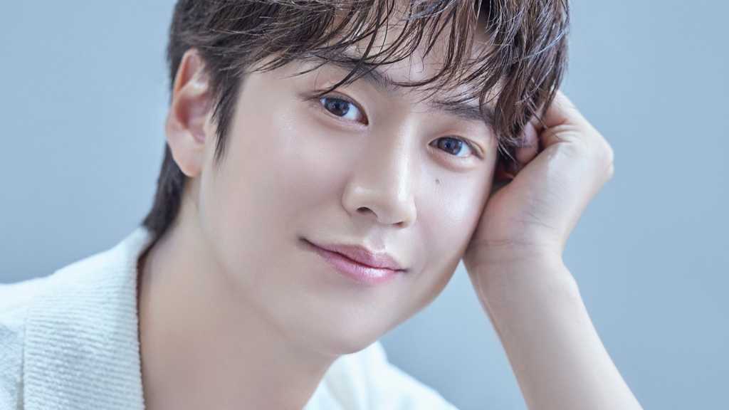 韓国俳優ナ・イヌに注目！188cmの高身長イケメン…TBSドラマ「初恋DOGs」出演決定で話題に