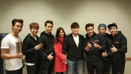 2pm 韓国人メジャーリーガー秋信守選手と記念写真 ダラス公演に来てくれました Kstyle