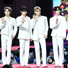 【PHOTO】ZEROBASEONE「SBS歌謡大典」レッドカーペットに登場