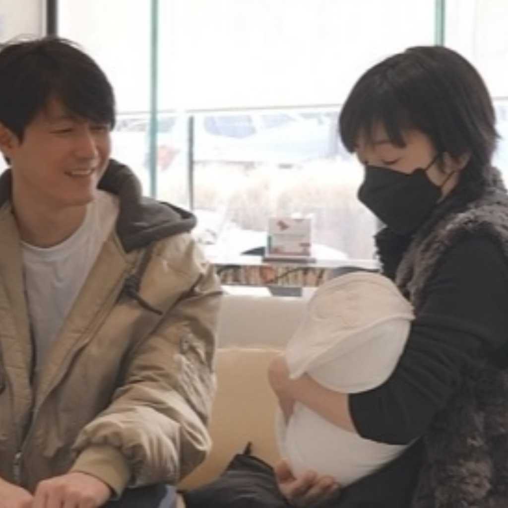 息子はBTS ジョングクにそっくり！？シム・ヒョンタク＆日本人妻サヤさんの育児奮闘記を公開