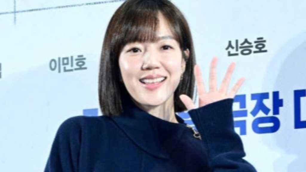 【PHOTO】イム・スジョン＆元AFTERSCHOOL カヒら、映画「全知的な読者の視点から」VIP試写会に出席