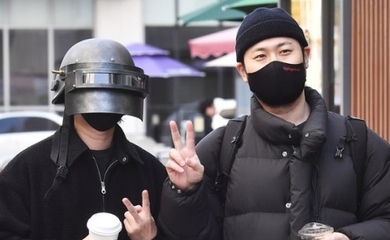 【PHOTO】EPIK HIGHのTABLO&MITHRA、LA POEM「ユ・ヒヨルのスケッチブック」の収録に参加(動画あり)