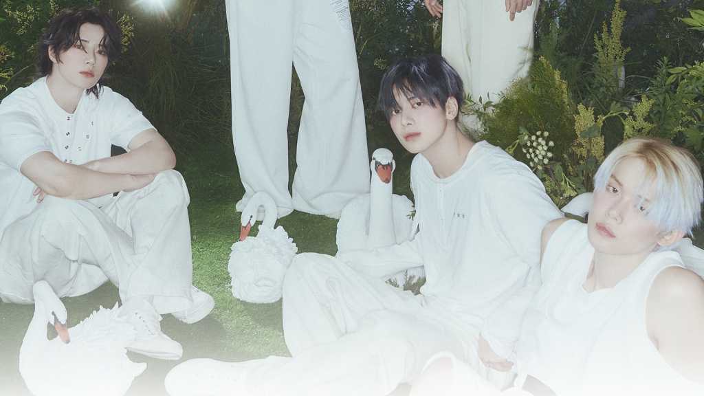 TXT、日本3rdフルアルバム「Starkissed」発売記念ショーケースの模様を生中継！
