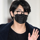 【PHOTO】Golden Child、ツアーのためアメリカへ出国…手を振って挨拶（動画あり）