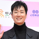 【PHOTO】パク・ヘイル＆キム・ヘユン＆リュ・スンリョンら「第42回黄金撮影賞」に出席