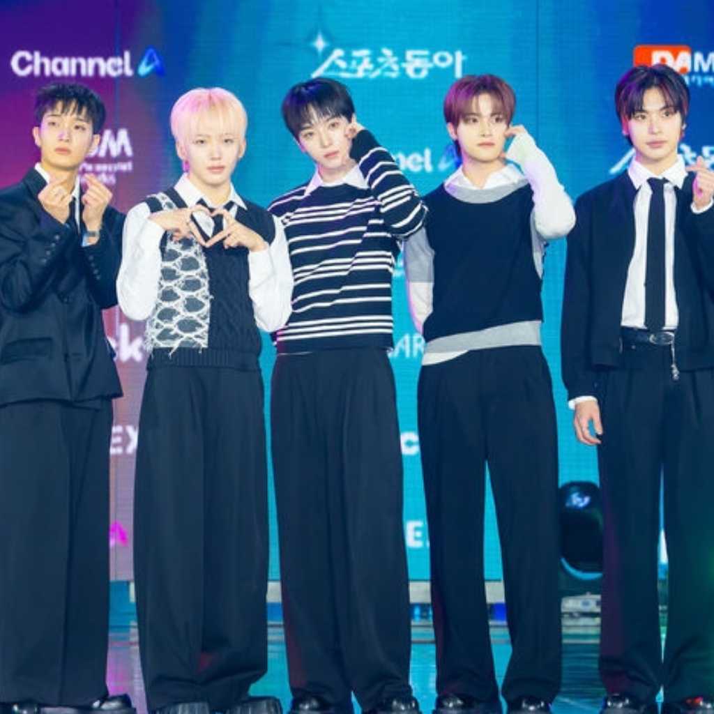 【PHOTO】xikers「第2回D Awards」レッドカーペットに登場