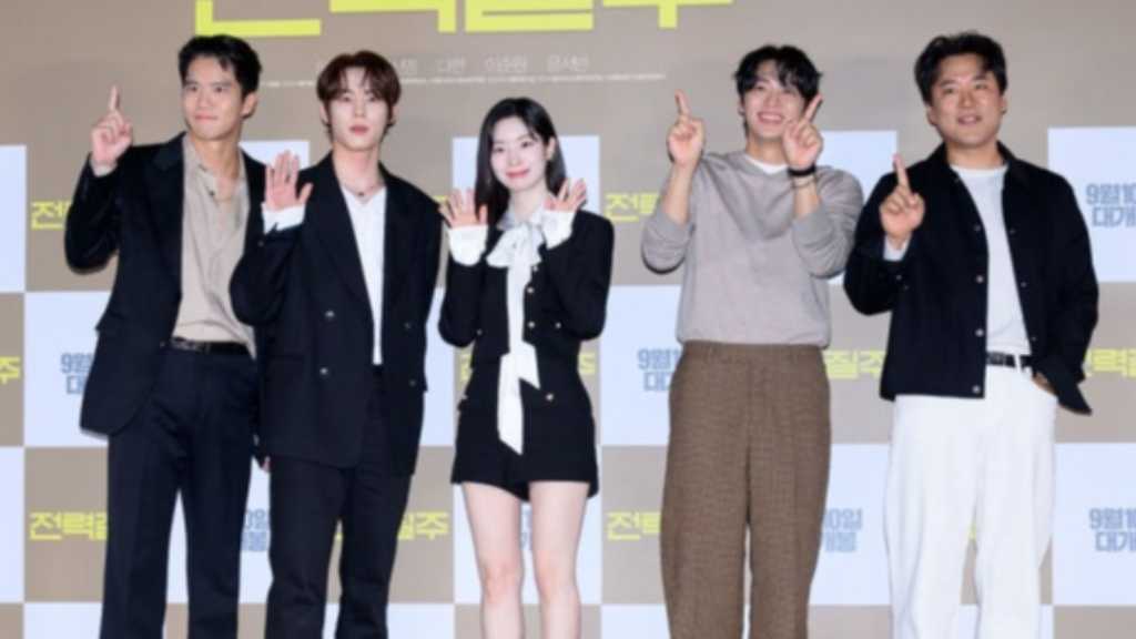 【PHOTO】ハ・ソクジンからTWICE ダヒョンまで、映画「全力疾走」マスコミ試写会に出席