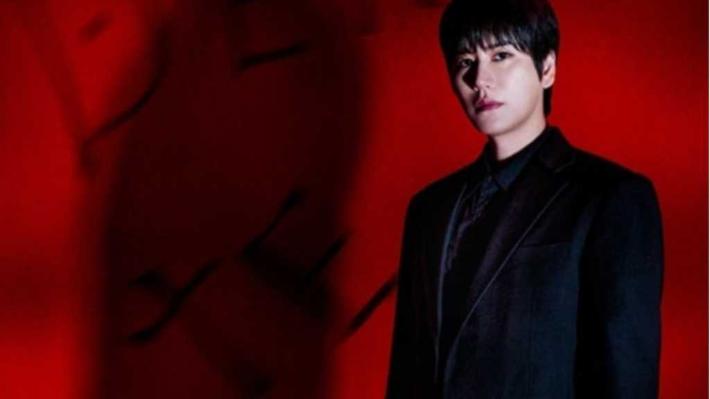 SUPER JUNIOR キュヒョン&キム・ソンチョル、ミュージカル「デスノート」に出演決定!ビジュアルを公開