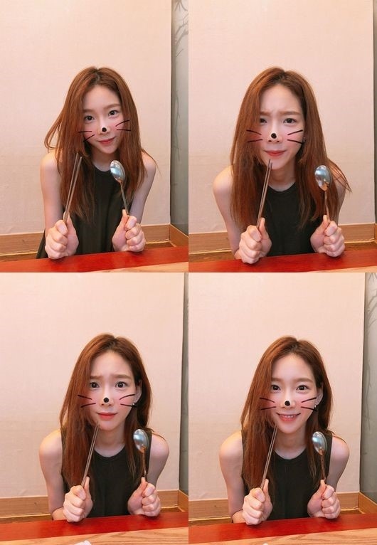 少女時代 テヨン キュートな表情で近況を公開 幸せそうな笑顔 Kstyle 少女時代 テヨン キュートな表情で近況を公開 幸せそうな笑顔 Kstyle