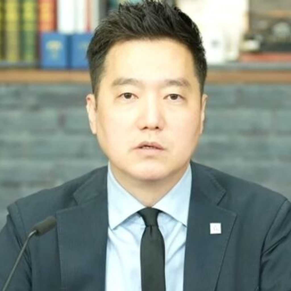 大食いYouTuberツヤンの虚偽事実を流布した疑い…「カロセロ研究所」代表キム・セウィ、初公判で容疑を否認