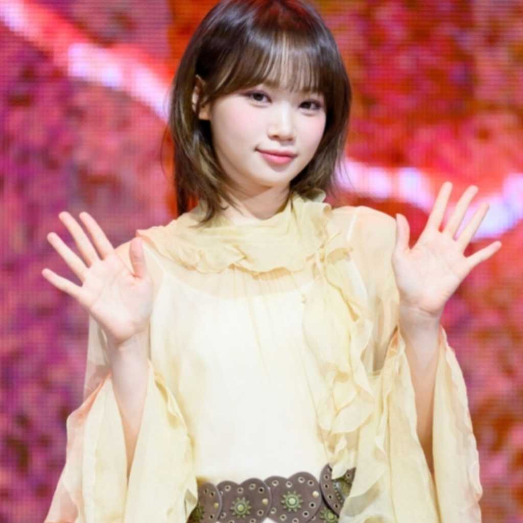 LE SSERAFIM キム・チェウォン、結婚願望を明かす…理想のタイプに挙げた韓国俳優とは（動画あり）