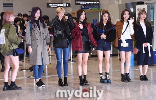 Photo Twice M Countdown In Jeju に参加するため済州島へ キュートな空港ファッション Kstyle