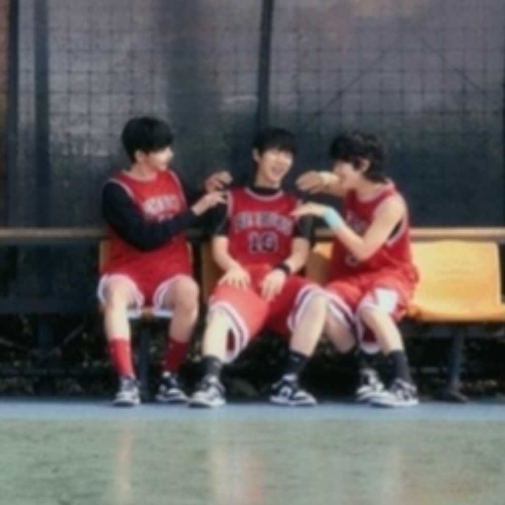 BE BOYS、4月15日に1stシングル「BE:2」でカムバック…お揃いのユニフォーム姿に注目