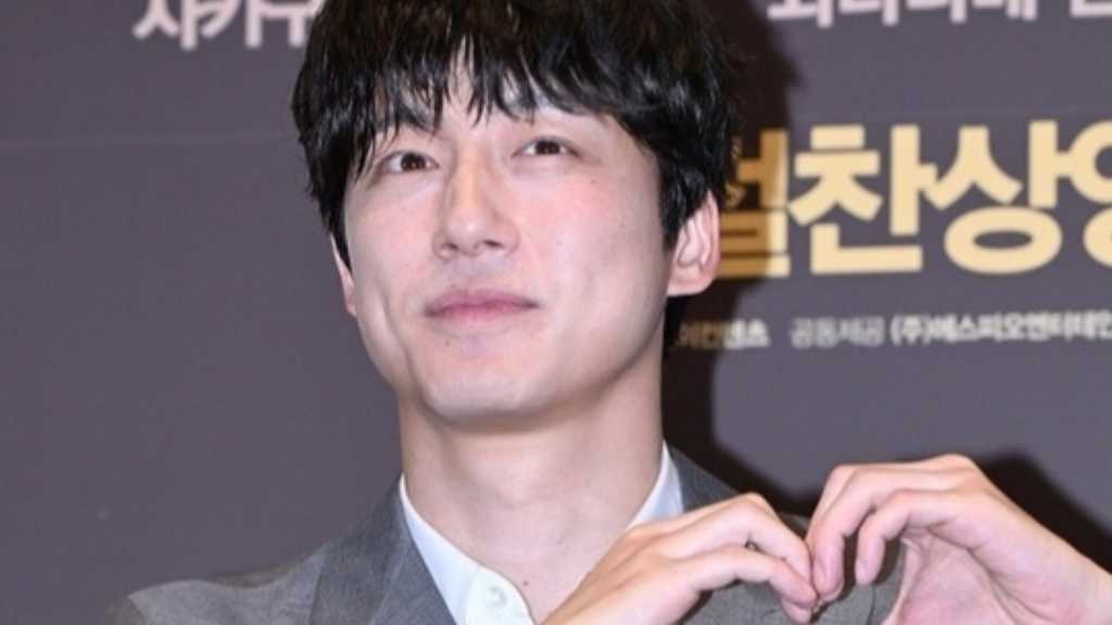 坂口健太郎の結婚発表うけ…韓国メディアも報道・ファンから祝福コメント続々