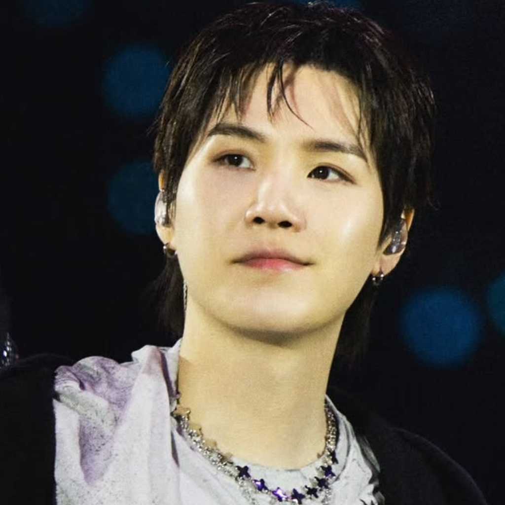 BTSのSUGA、ツアー中の“マラソン完走”動画にメンバーも爆笑!「編集が面白すぎる」と話題に