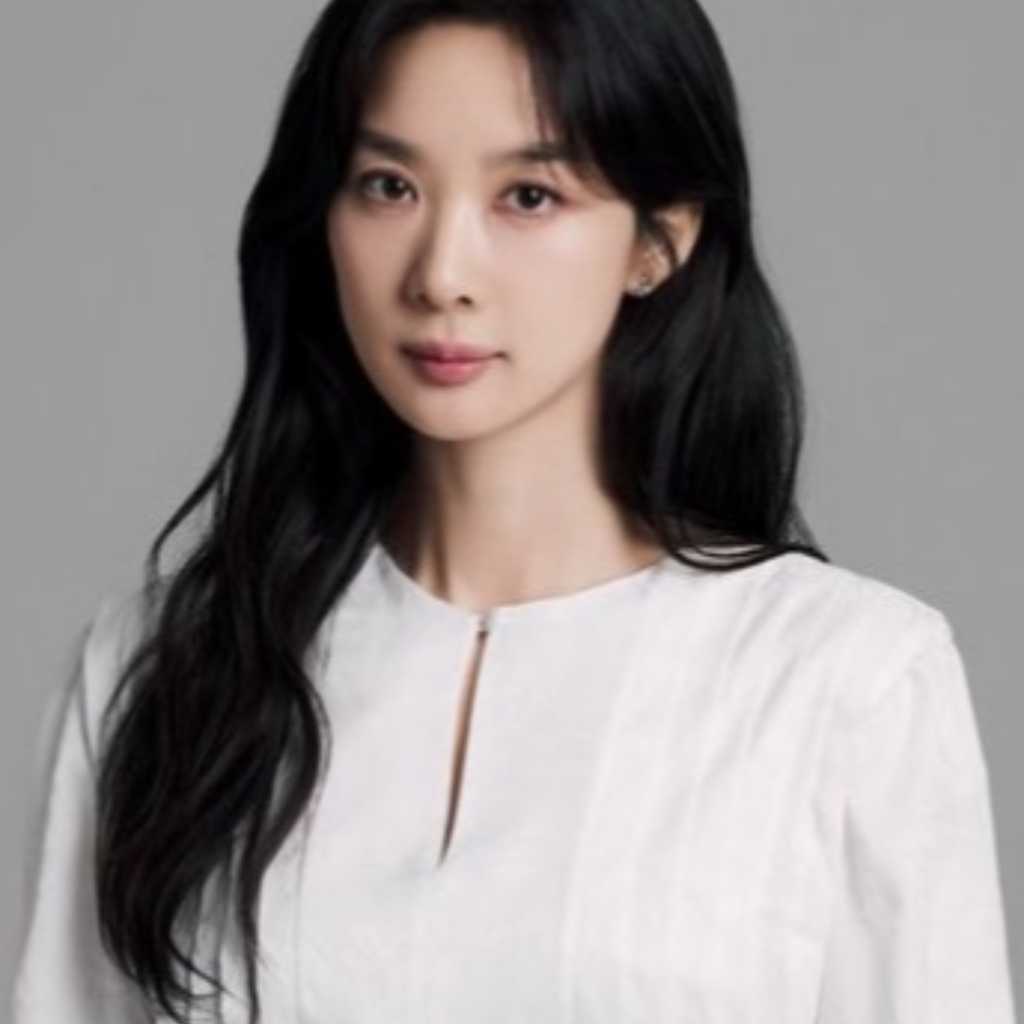 「Honor：彼女たちの法廷」イ・チョンア“初回の放送直後にチャン・ナラ姉さんが連絡をくれた”