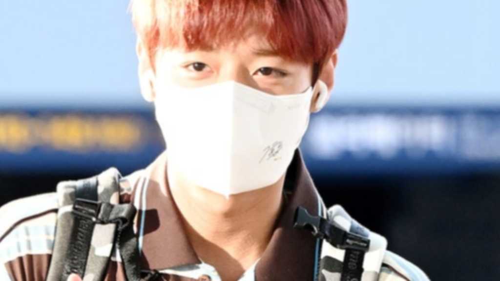 【PHOTO】Wanna One出身パク・ジフン「KCON LA 2026」のためアメリカへ出国