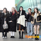 【PHOTO】ICHILLIN'、スケジュールのため済州島へ出発…爽やかな笑顔（動画あり）